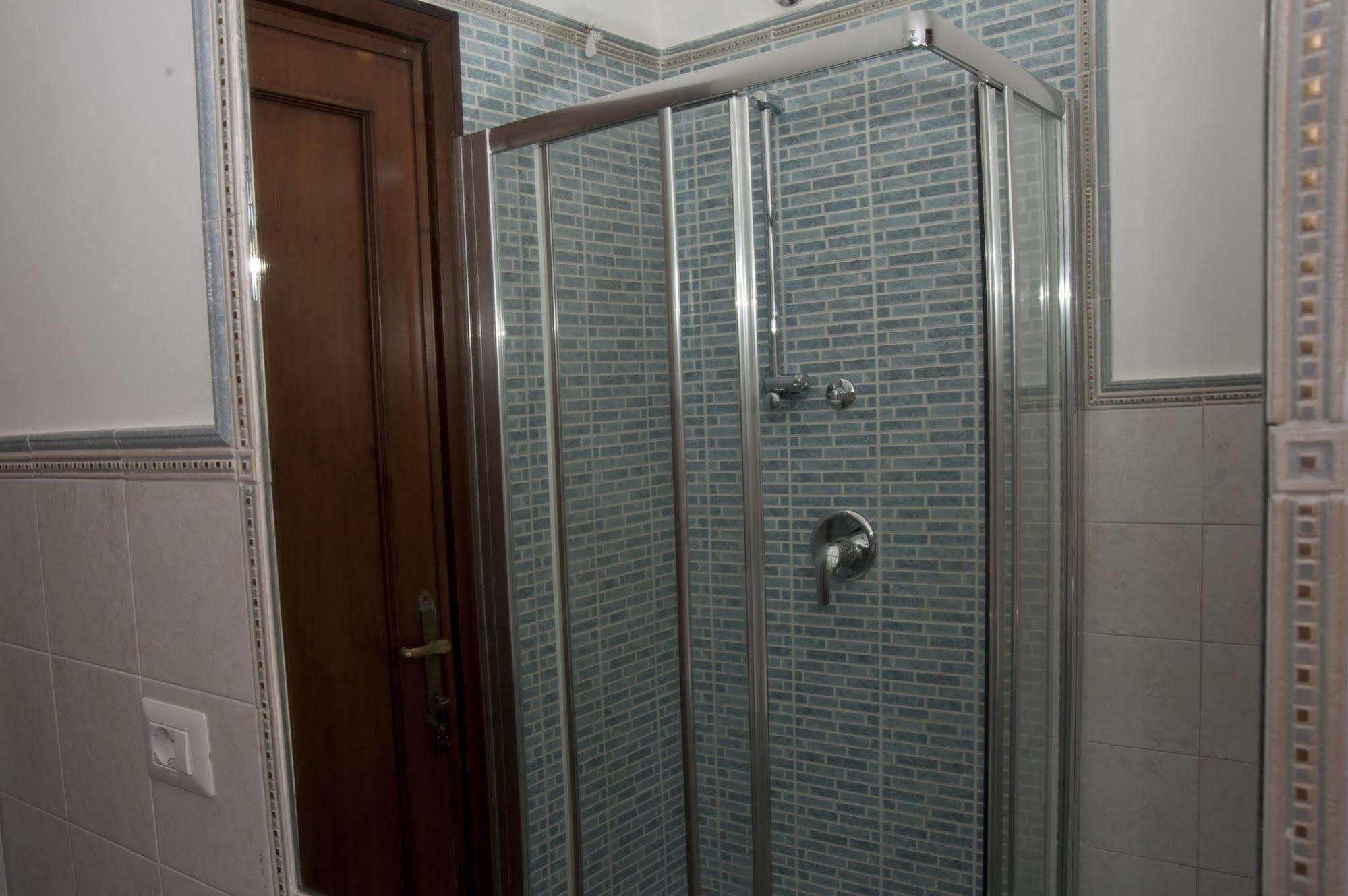 Domus In Viridi Bed & Breakfast Rome Bagian luar foto