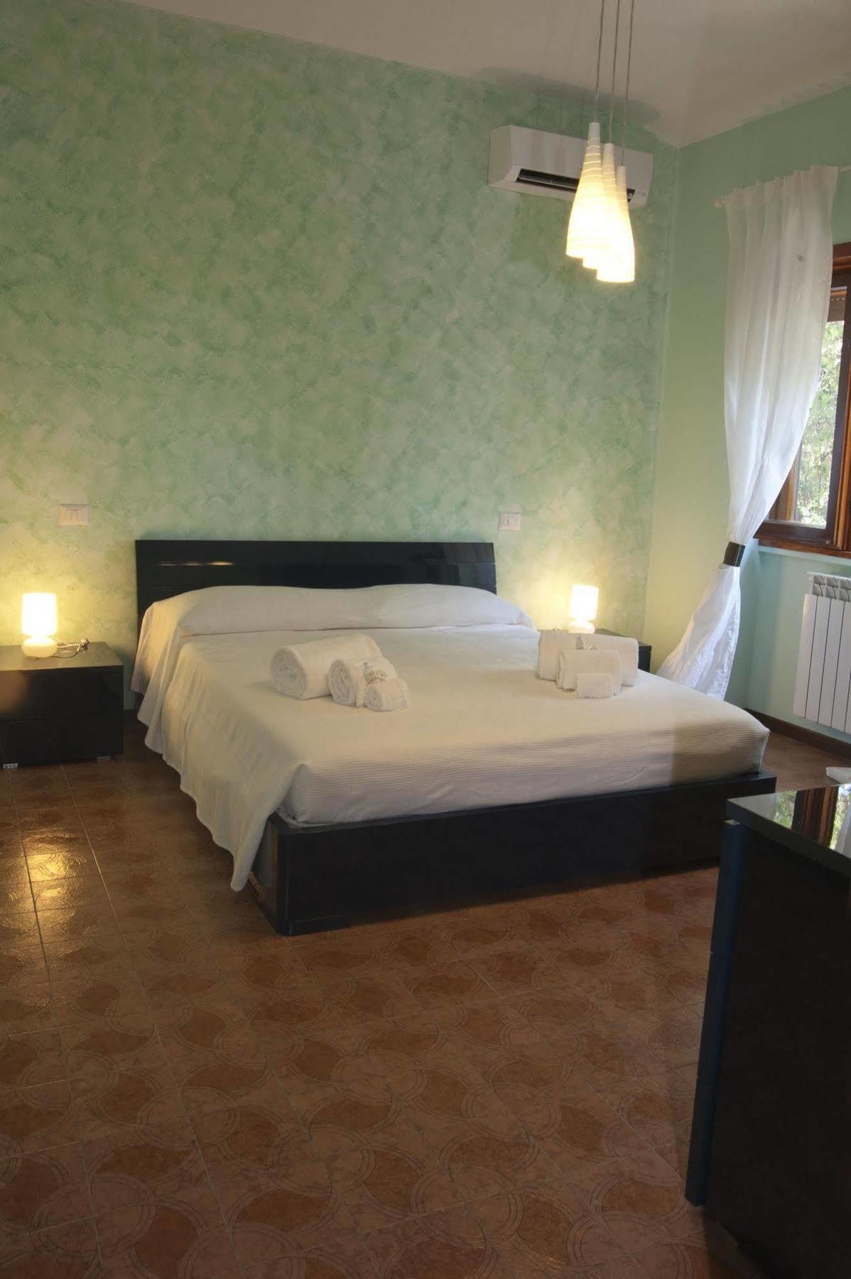 Domus In Viridi Bed & Breakfast Rome Bagian luar foto
