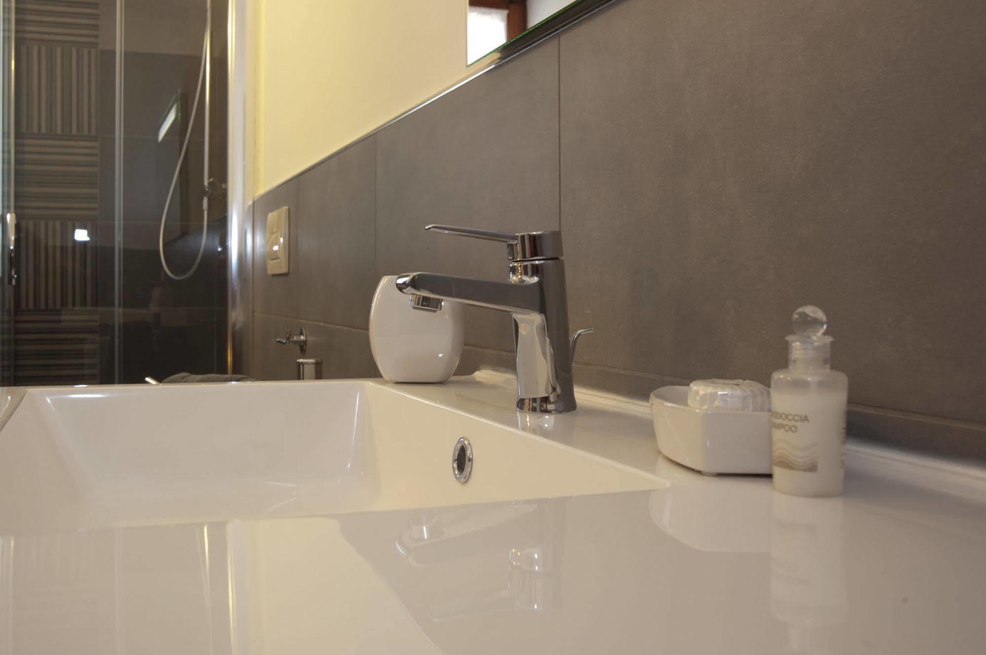 Domus In Viridi Bed & Breakfast Rome Bagian luar foto